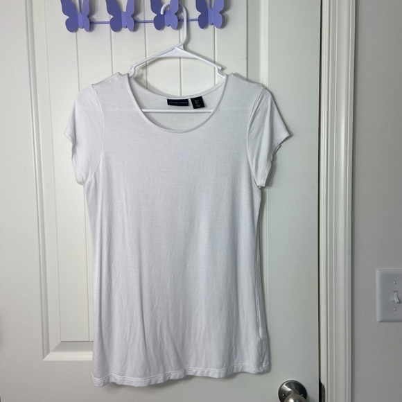 Adrienne Vittadini Tops - EUC Adrienne Vittadini women’s solid white scoop neck short sleeve stretch shirt